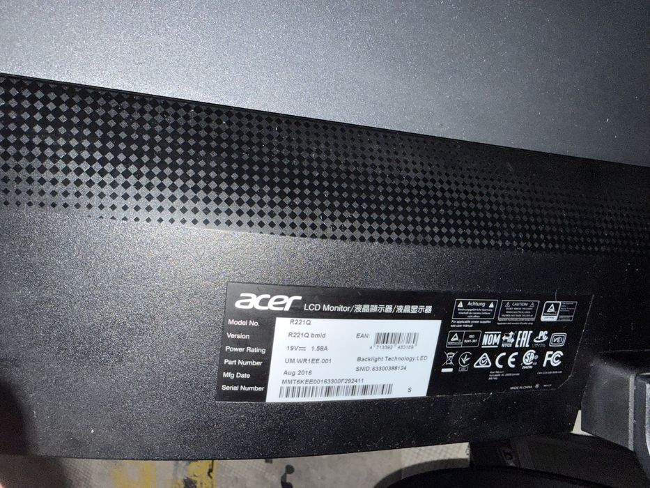 Calculator Desktop PC Gaming Powered by Asus + Monitor Acer 60hz