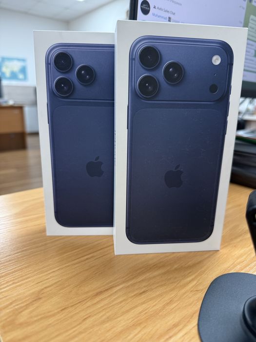 Iphone 17 pro max Deep blue 256 gb