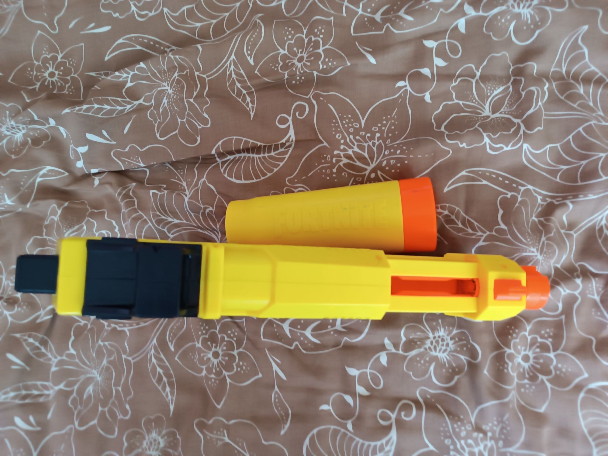Пистолет  за игра NERF
