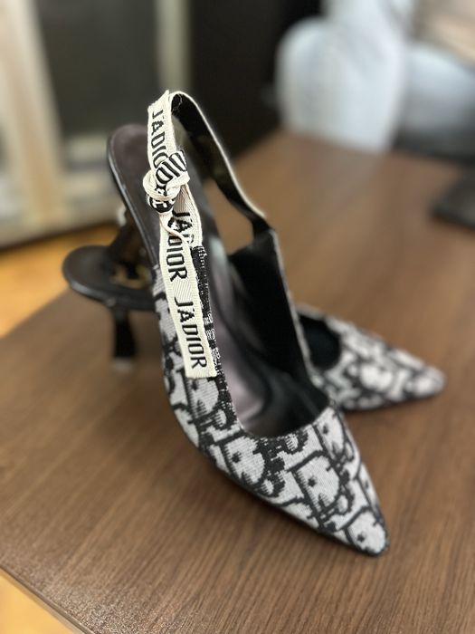 Dior обувки 39 номер