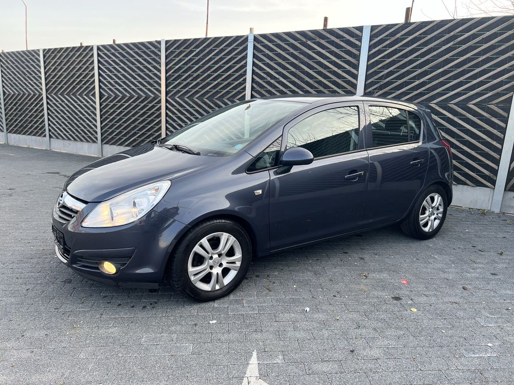 Vand Opel Corsa D 1.2 benzina