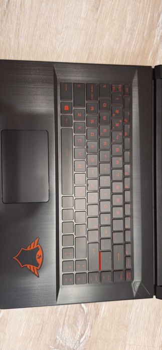 Лаптоп MSI GF65 Thin + подарък