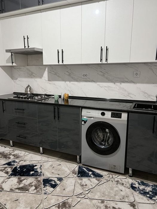 Sergeli metro yaqnida oilaga yoki qizlarga kvartira bor