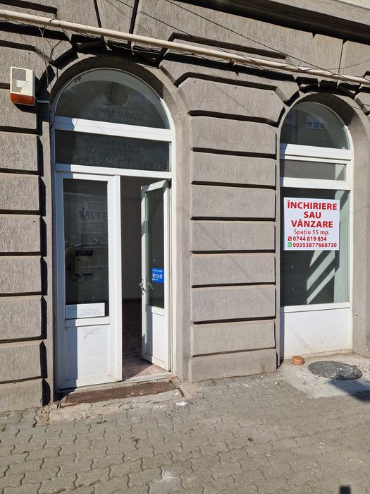Spatiu comercial de vanzare arad central