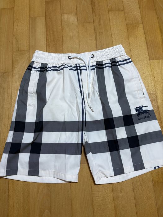 pantaloni scurti burrbery