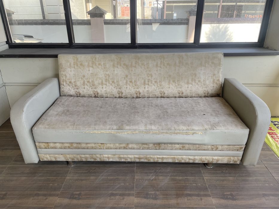 Продам два больших дивана