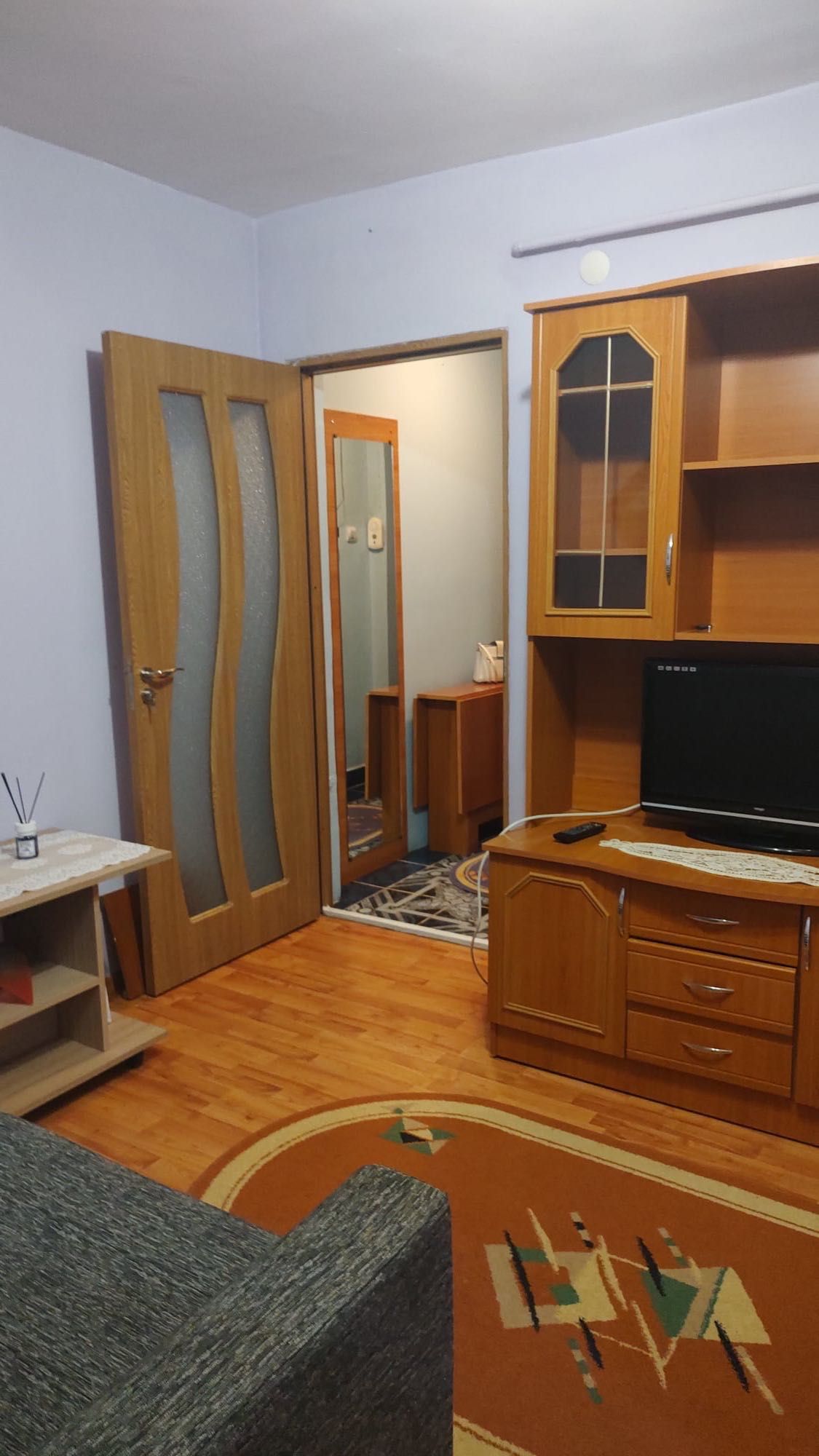 Inchiriez Apartament 2 Camere Caracal
