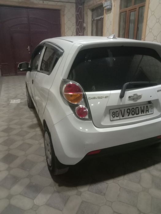 Спарк сотилади метанда