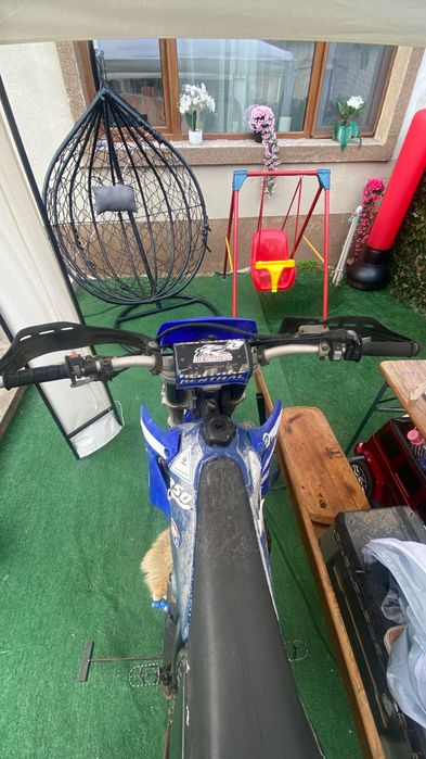 Продавам Yamaha WR250