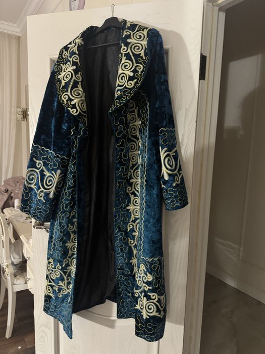 Чапан мужской, р 50-56, новый на подарок