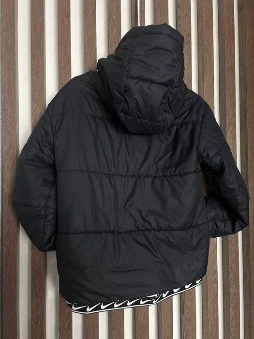 Оригинално яке Nike