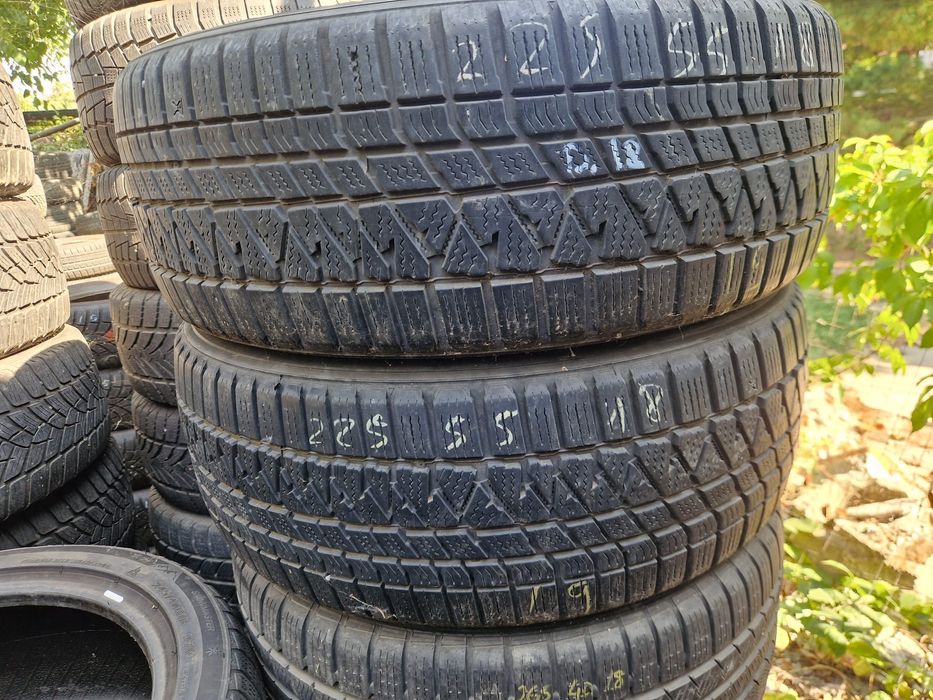 două cauciucuri; 225 55 18 de iarnă,m+s