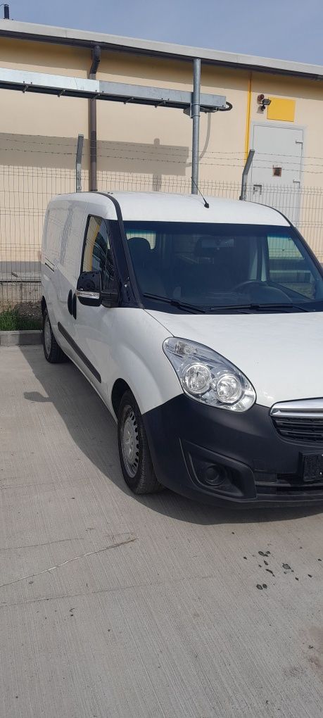 Vând Opel combo 69000 km!