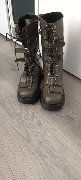 Ghete dama Armi kaki