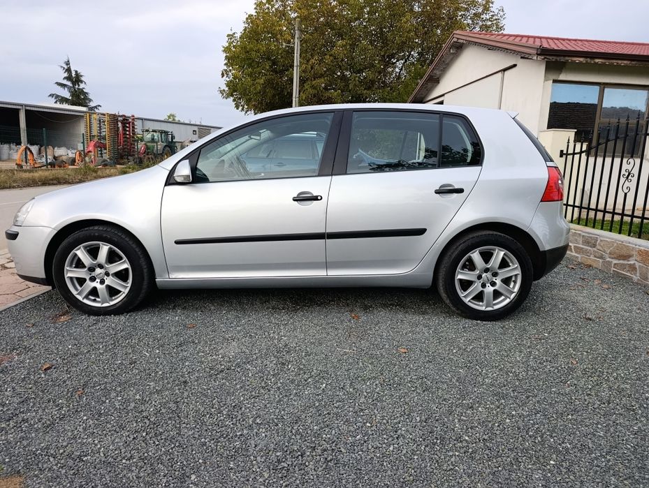 VW Golf 5 1.6 /102кс./