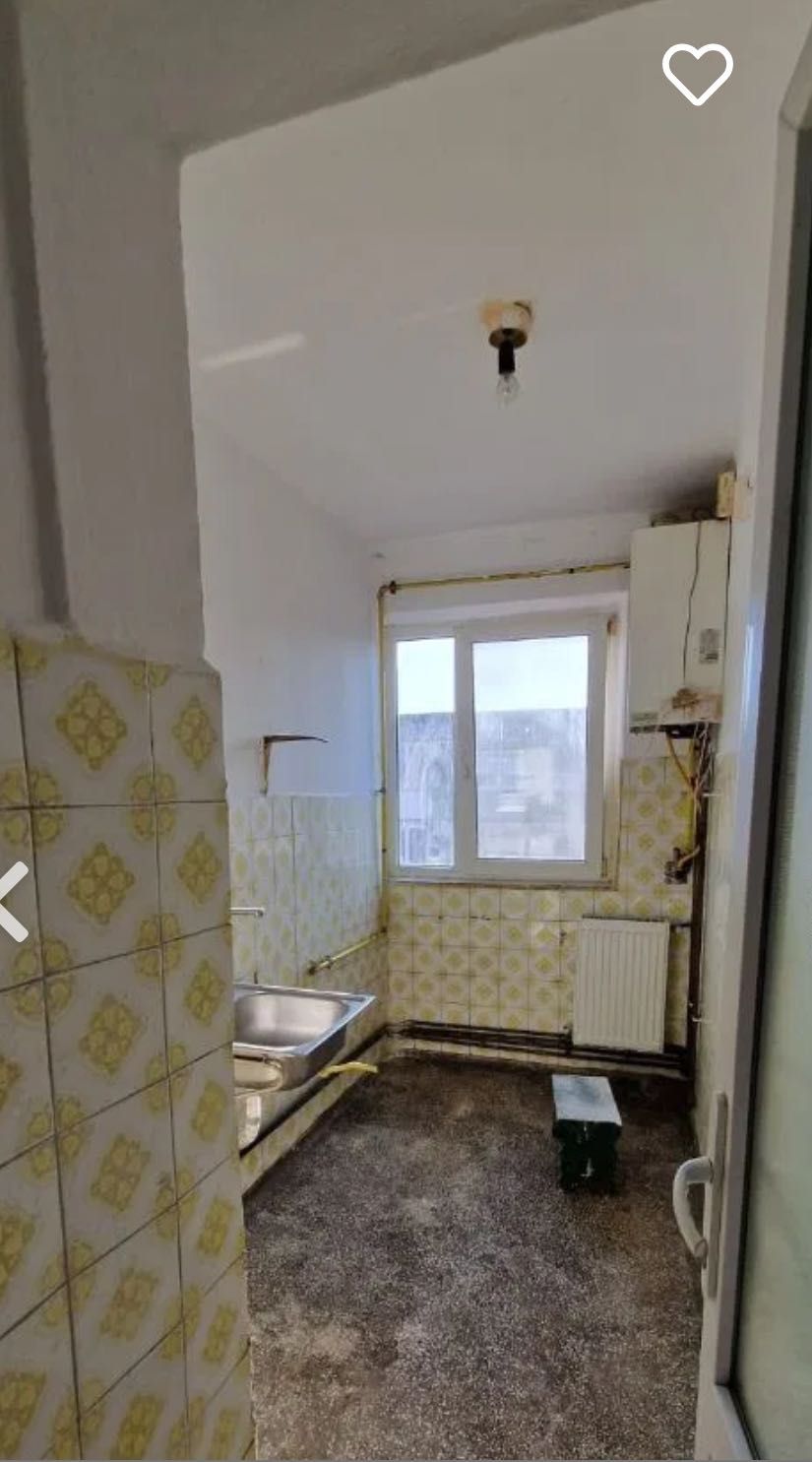 Vând apartament 2 camere zona Reșiței Iosefin