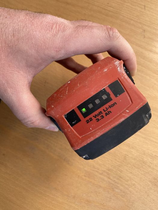 HILTI TE 2-A22 - Акумулаторен перфоратор ударно пробивна дрелка