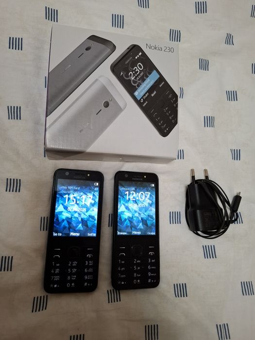 Продавам Nokia 230 ,два броя в пълен комплект