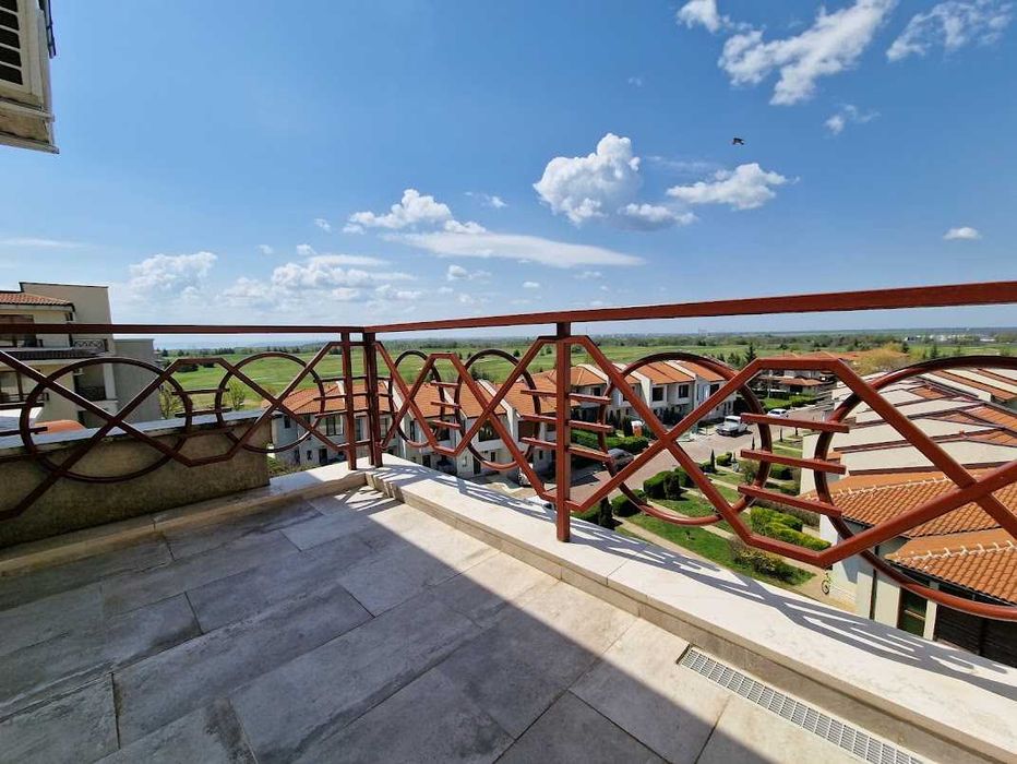 Продава се Тристаен апартамент в Балчик - 117 кв.м за 898 €/кв.м - Снимка #10