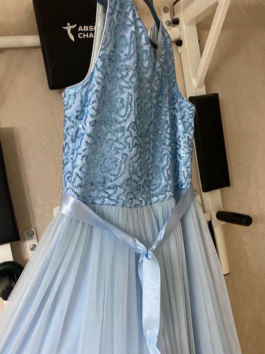 Нарядное платье для девочки