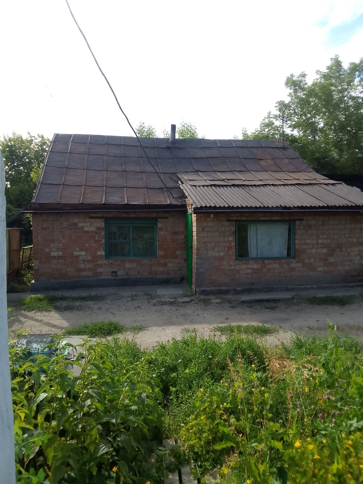 Продаем дом на дачном участке