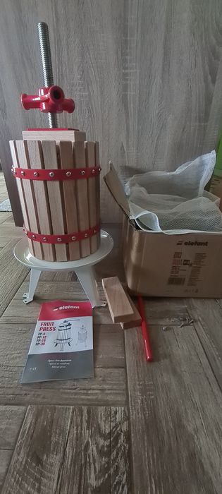 presa struguri-fructe