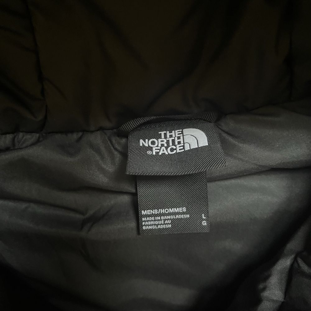 Яке The North Face Puffer