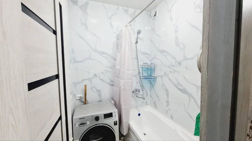 Квартира 3/3/4 
Массив куйлюк2/возле садика