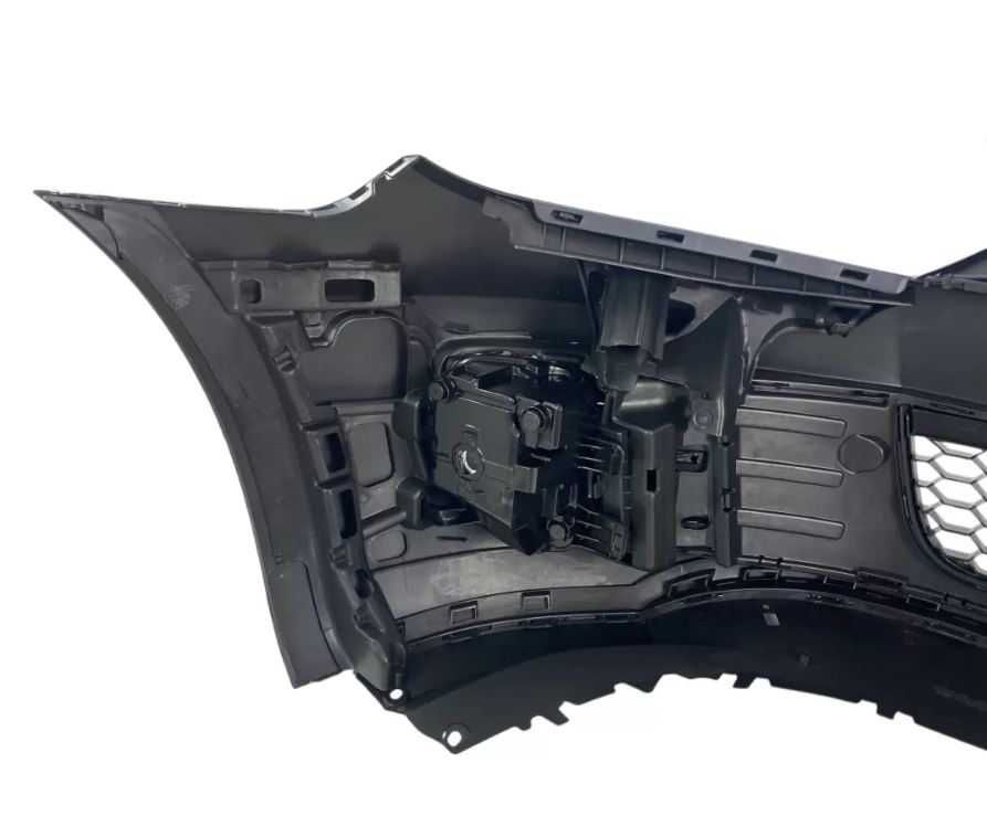 Предна броня за VW GOLF 6 с решетка и халогени GTI дизайн груднирана