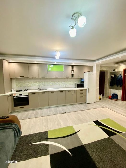 Apartament cu 2 camere, 54 mp, 2 terase, zona Razoare