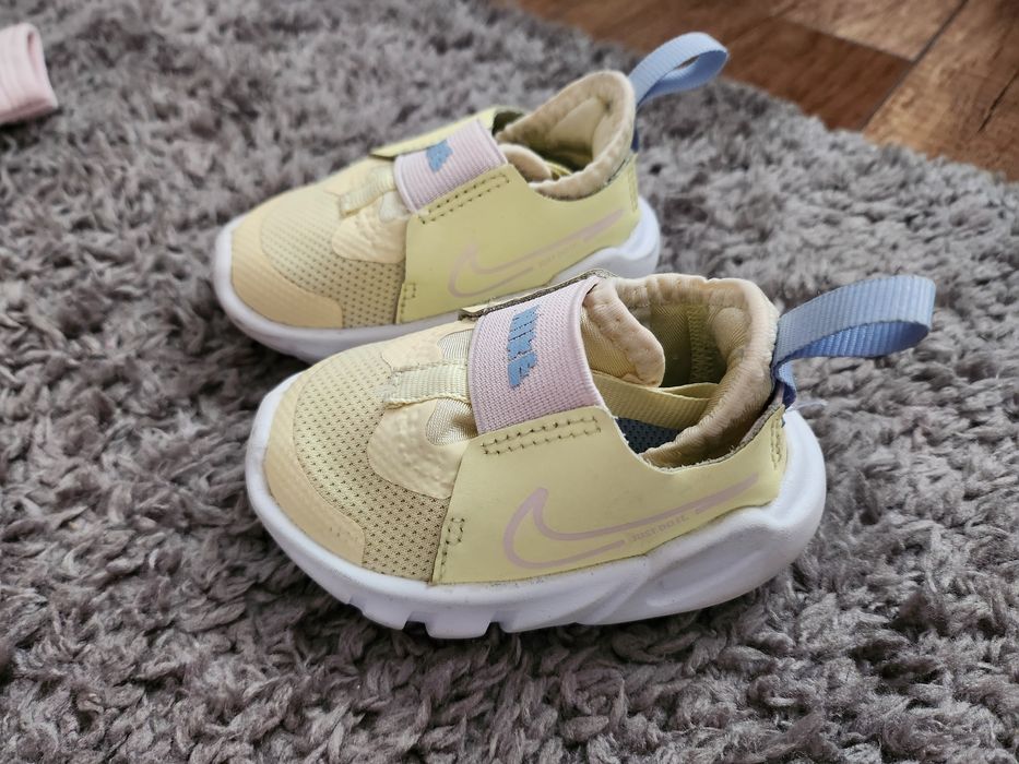 Бебешки маратонки Nike