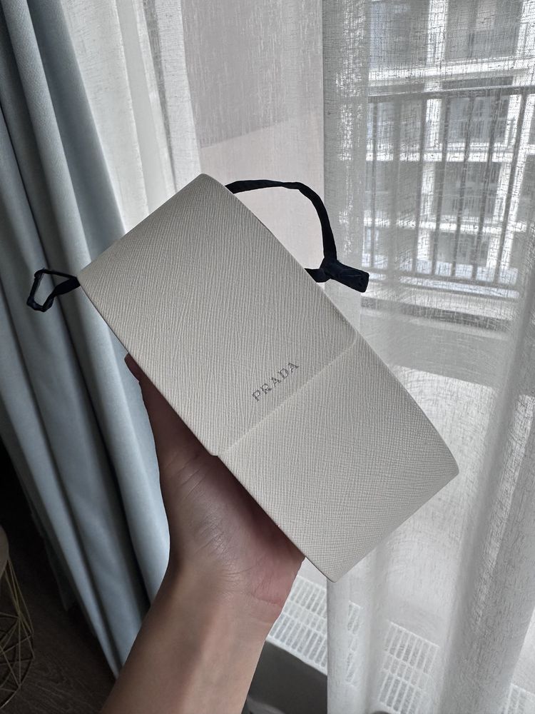 Очки Prada symbole white