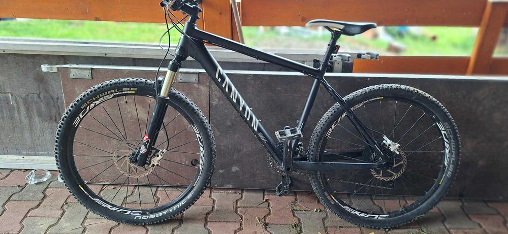 Vând bicicleta Grand Canyon Al?