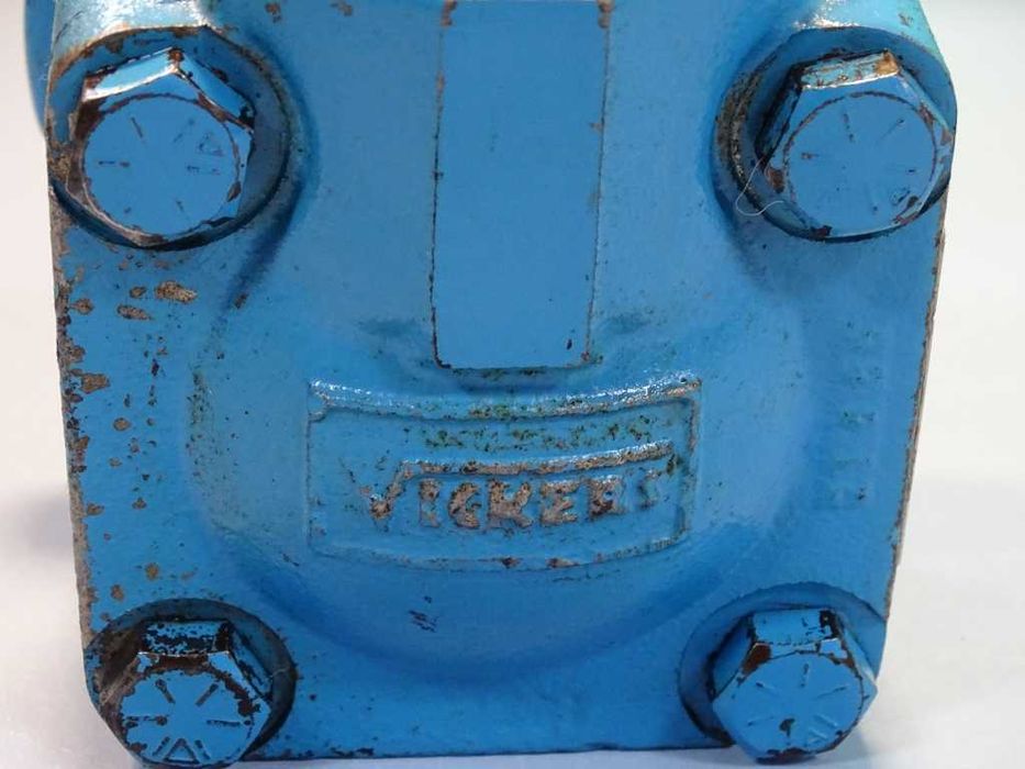 Хидравлична помпа Vickers V210 9W 1A12S214 Hydraulic vane pump
