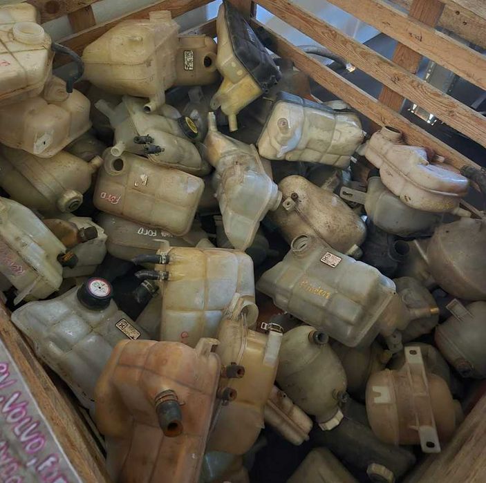 TitanAuto расширительные бачки на немецкие и японские авто