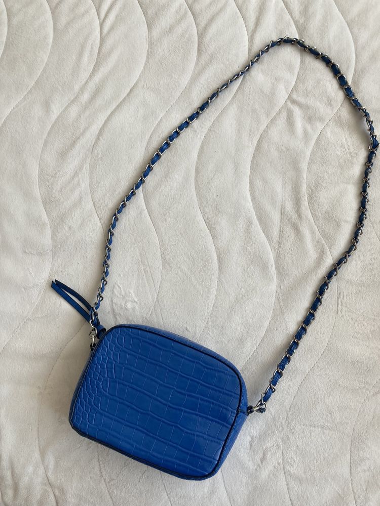 Чанта Stradivarius синя