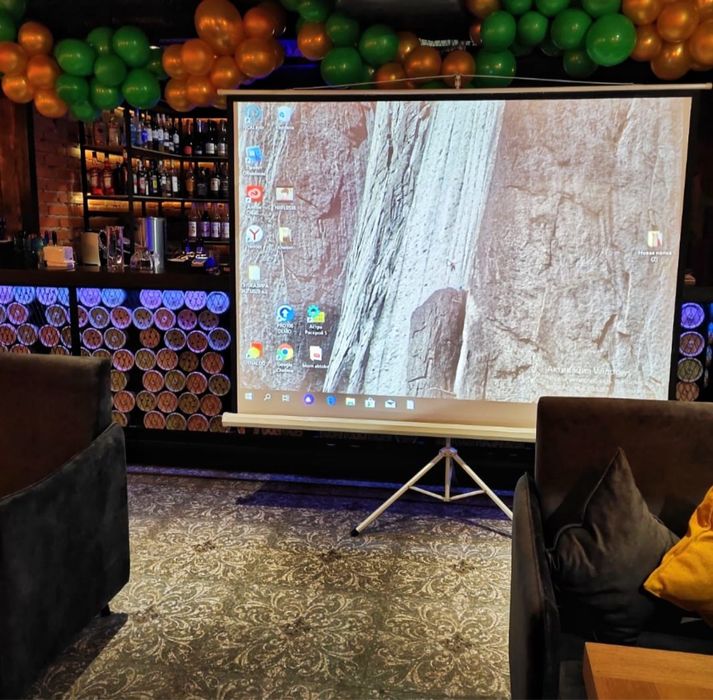 Аренда ПРОЕКТОРА с ЭКРАНОМ Прокат Слайд шоу Видео Монтаж