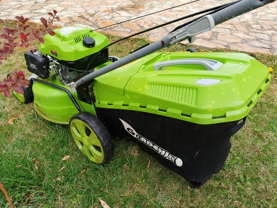 Продавам косачка gardenia