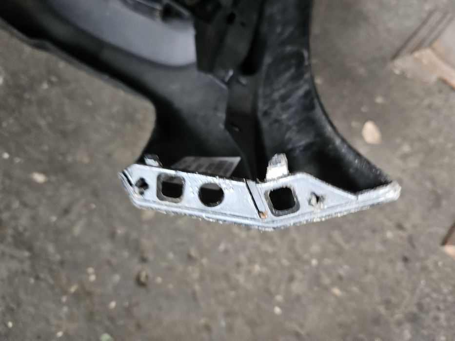 Bara fata BMW seria 1 F20 LCI M pachet