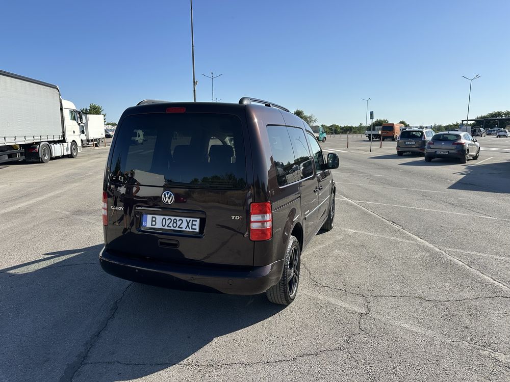 Vw caddy 1..6 / 102 hp / DSG