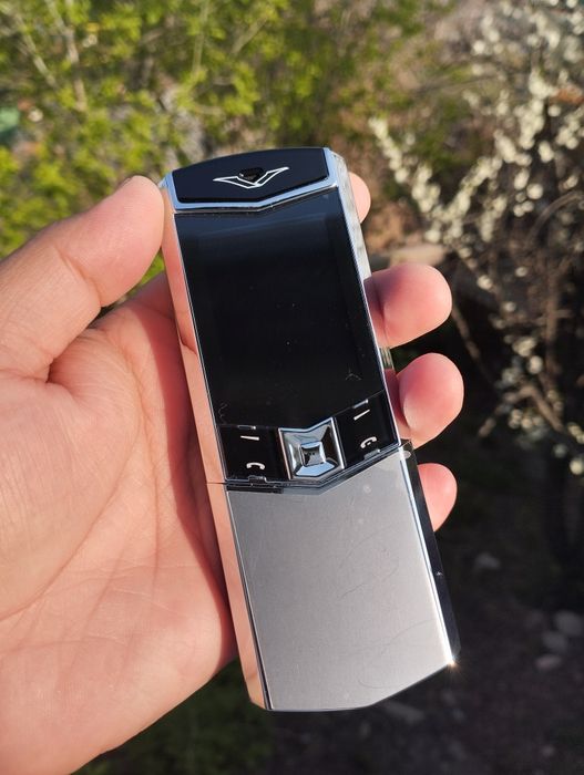 Vertu signature слайдер варианты