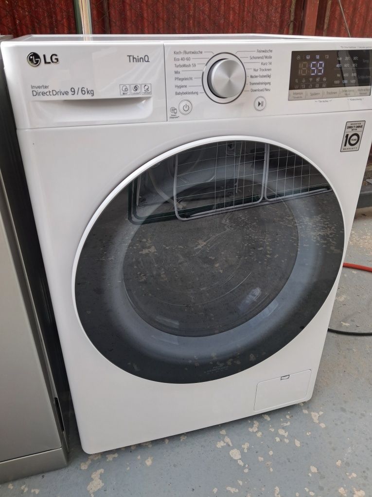 Masina  de spalat  si uscator  LG