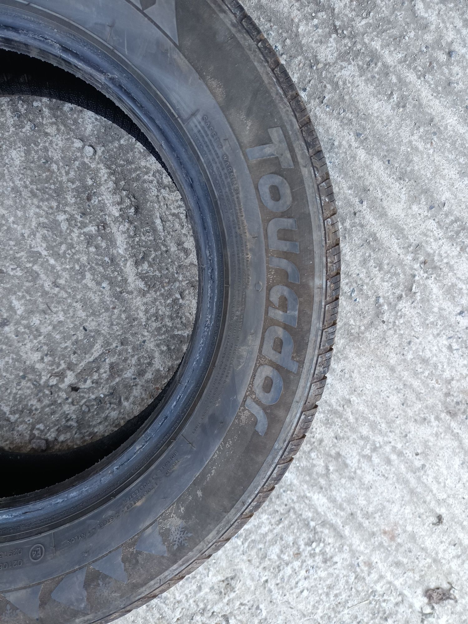 205 60 R 15.Tourador ДОТ 3322