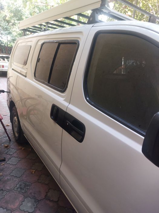 Hyundai Starex H1