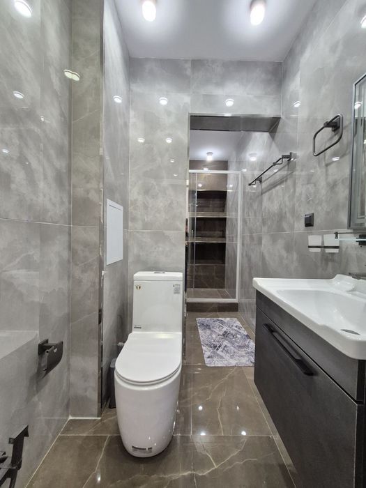 Квартира на Юнус Раджабий 3/1/4 общ пл 72м  Евро с обстановкой