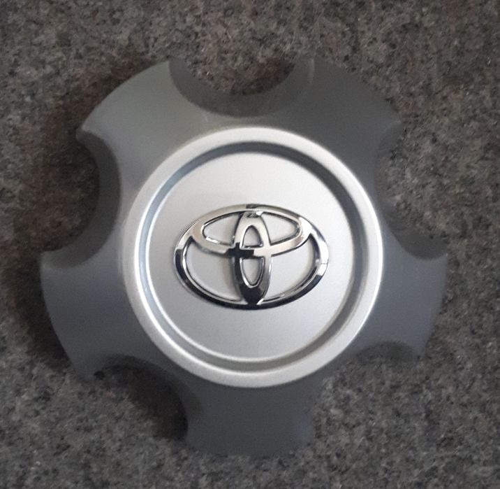 Колпак на Rav 4.