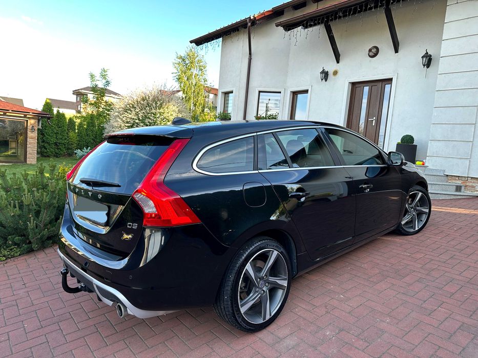 Volvo V60 R design D3/D4 Automat