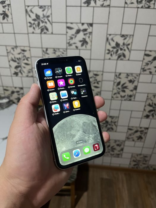 Iphone Xr 64 gb фэйс істемид трутон бар