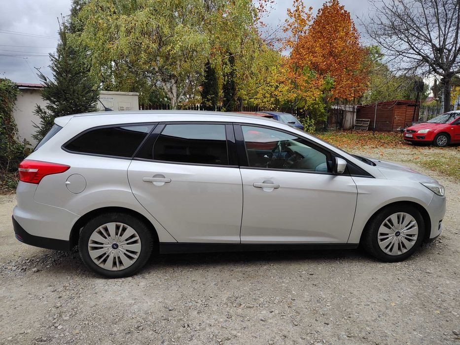 Ford Focus Trend 2015 – Unic proprietar, întreținută cu grijă