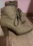 Botine cu toc nr 37